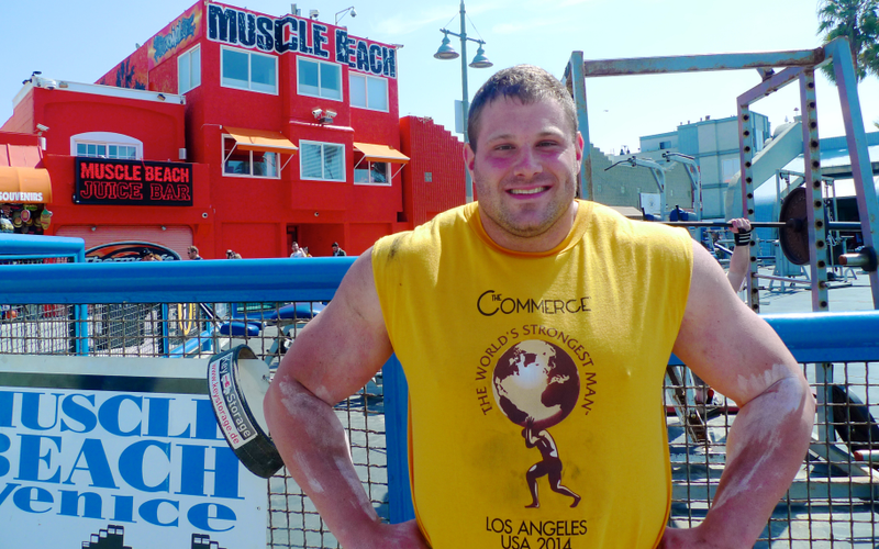 Illustration for article titled A Day at Muscle Beach with the World's Strongest Man